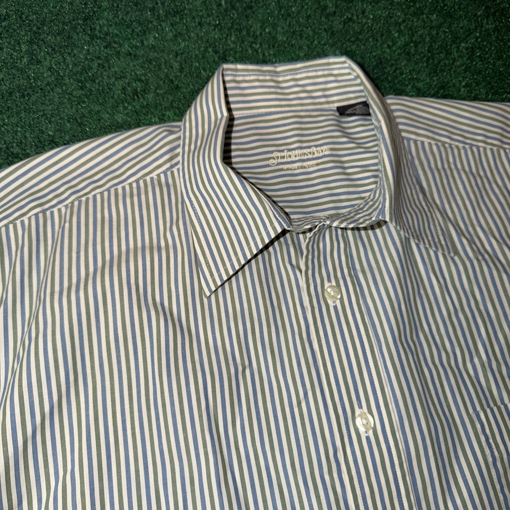 St John's Bay Short Sleeve Stripe Button Up Men's Size Large Green Blue White R9